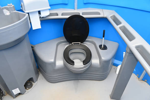 Portable Toilet Options We Offer in Lake Ozark, MO